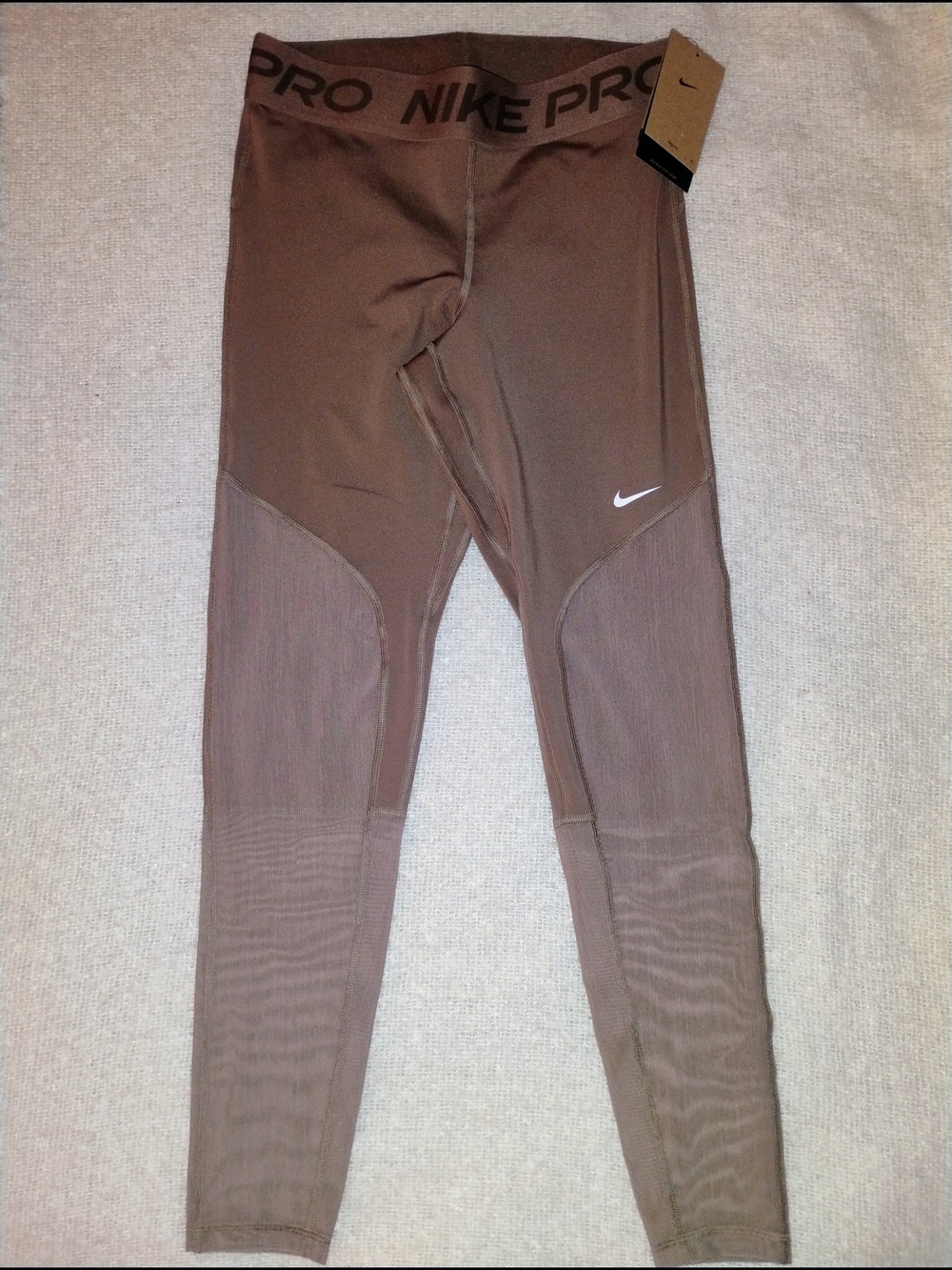 Nike Women’s Leggings & Crop Top Set in Brown - Picture 4 of 4